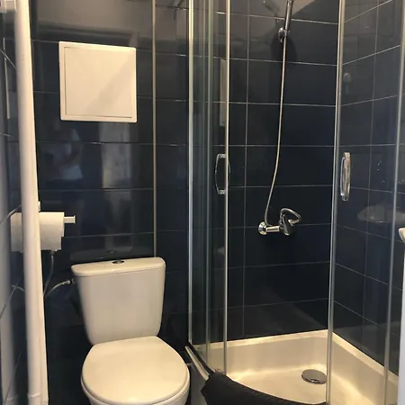 Praska Kamienica Apartamento