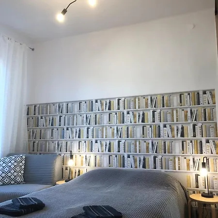 Praska Kamienica Appartement